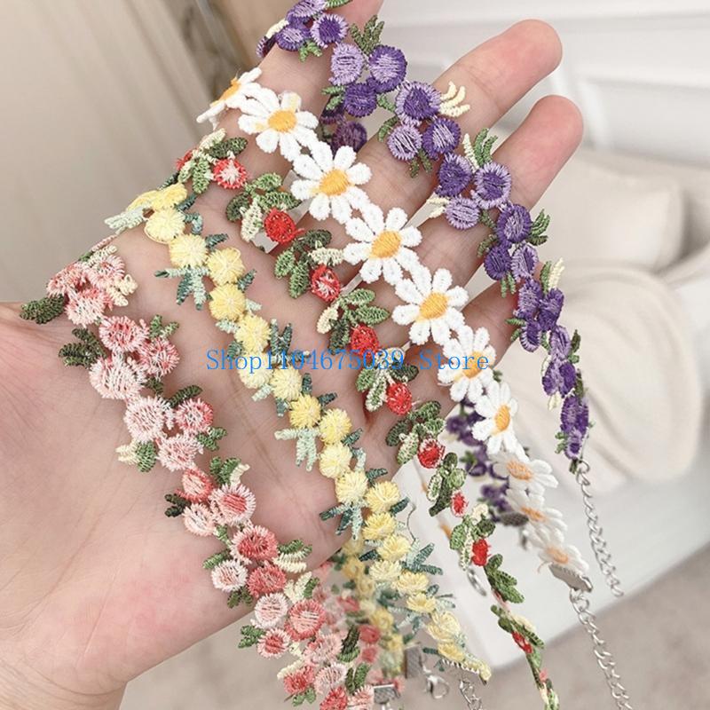 Fashionable Embroidered Flower - Women Accessories Pk 评论和价格