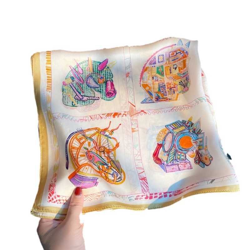 Luxury Soft Silk Feel Square S - Women'S Yellow Accessories 评论和价格